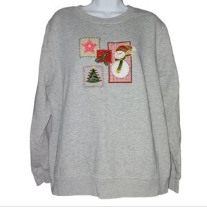 ⛄️Woman Size M Holiday Editions Sweatshirt⛄️